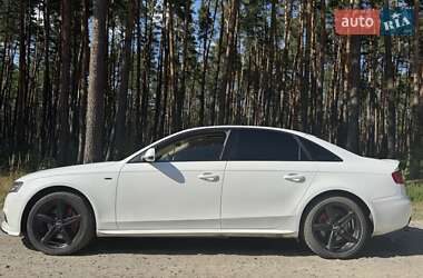 Седан Audi A4 2012 в 