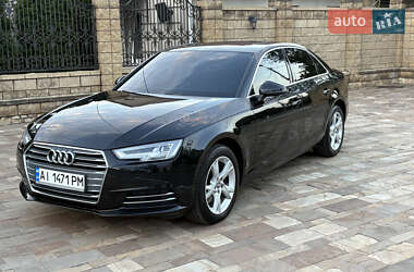 Седан Audi A4 2018 в 