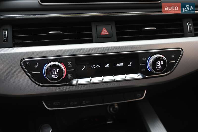 Седан Audi A4 2016 в Харкові
