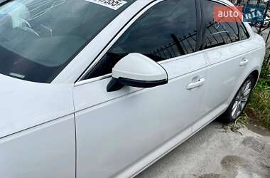 Седан Audi A4 2019 в 
