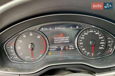 Седан Audi A4 2019 в 