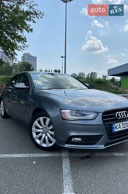 Седан Audi A4 2015 в Киеве