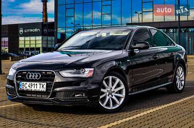 Седан Audi A4 2013 в Львове
