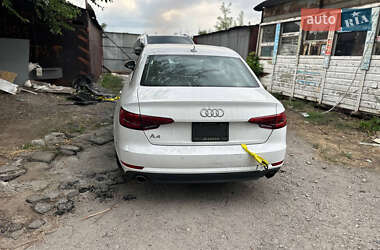 Седан Audi A4 2017 в Запорожье