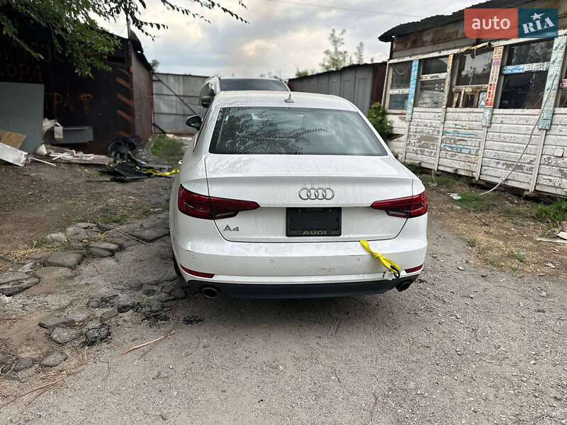 Audi A4 2017