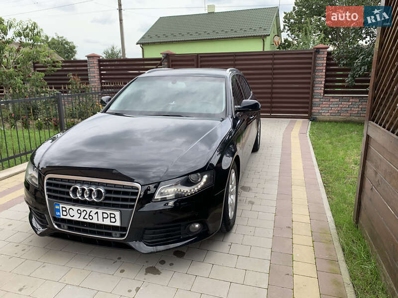 Универсал Audi A4 2010 в Сокале