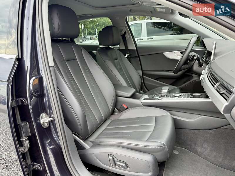 Седан Audi A4 2018 в Харькове