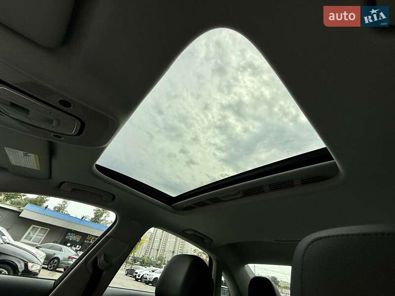 Седан Audi A4 2018 в Харькове