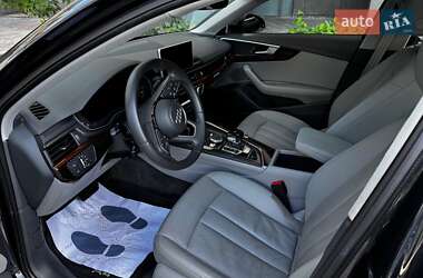 Седан Audi A4 2017 в 