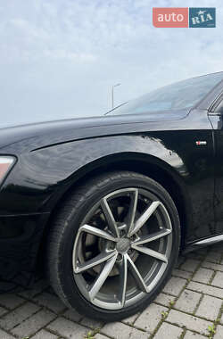 Седан Audi A4 2016 в 
