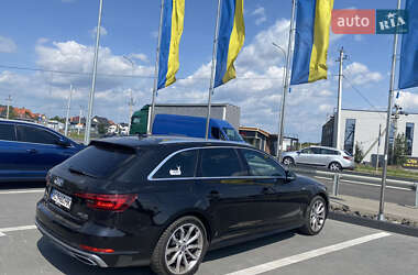 Универсал Audi A4 2018 в 