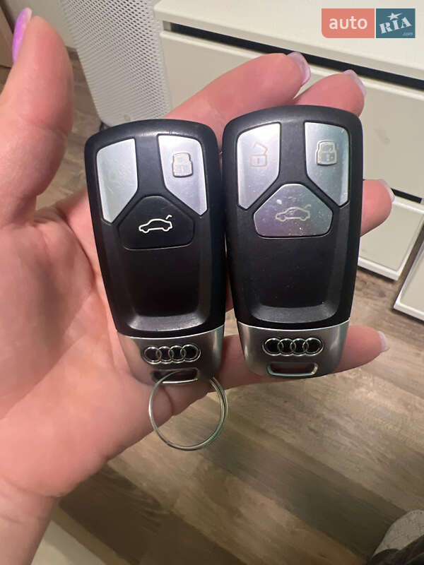 Універсал Audi A4 2018 в Києві
