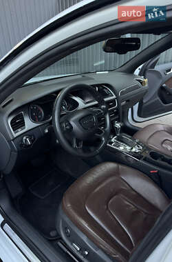 Седан Audi A4 2013 в 