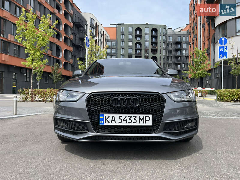 Audi A4 2014