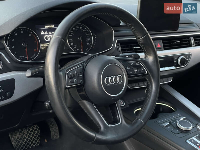 Седан Audi A4 2017 в Луцке