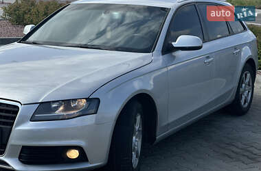Универсал Audi A4 2011 в 