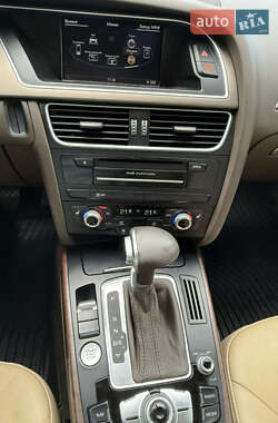 Седан Audi A4 2014 в 