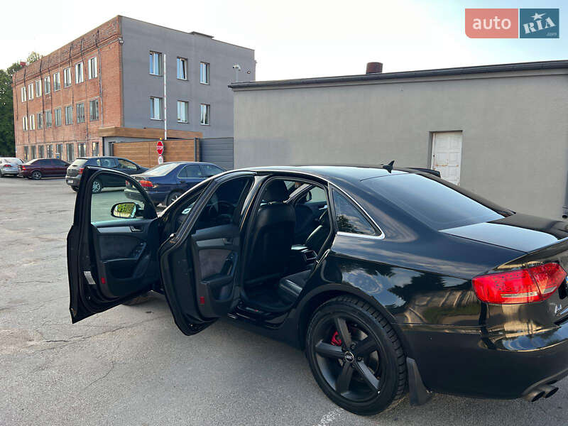 Седан Audi A4 2010 в Чернигове