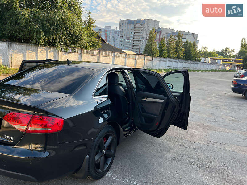 Седан Audi A4 2010 в Чернигове
