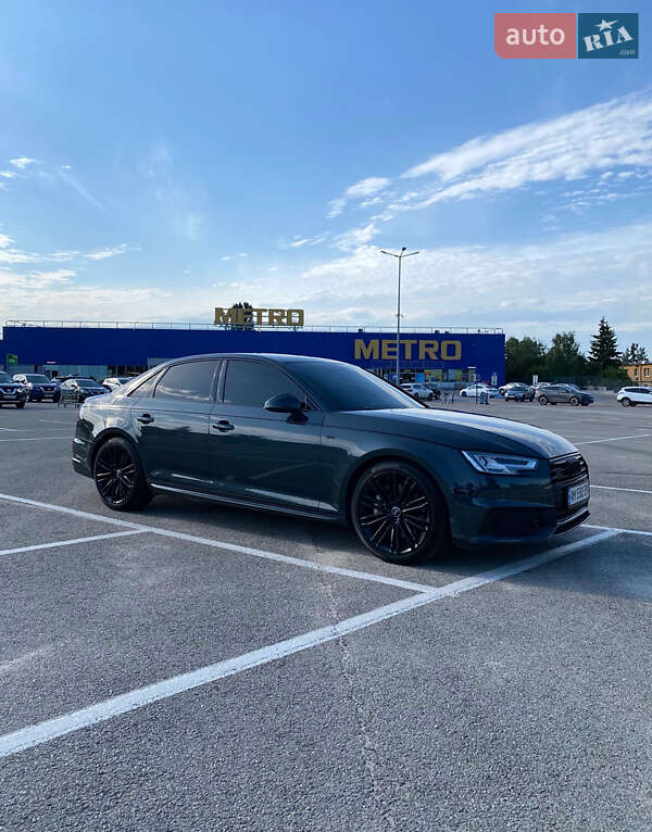 Audi A4 2017