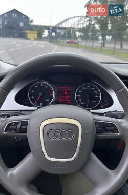 Седан Audi A4 2011 в 