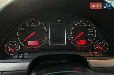 Седан Audi A4 2002 в 