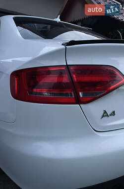 Седан Audi A4 2011 в Трускавце