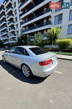 Седан Audi A4 2012 в 