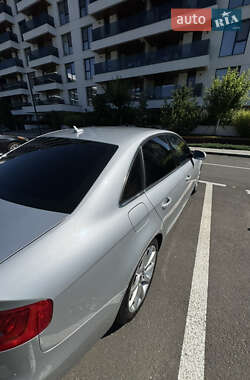 Седан Audi A4 2012 в 