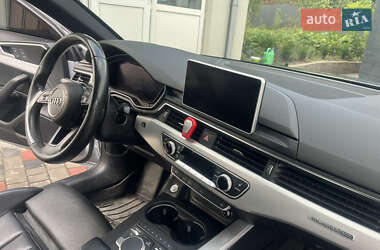 Седан Audi A4 2017 в 