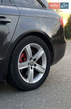 Универсал Audi A4 2012 в 