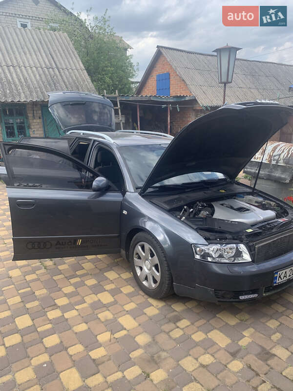 Универсал Audi A4 2003 в Киеве