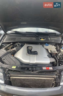 Универсал Audi A4 2003 в Киеве