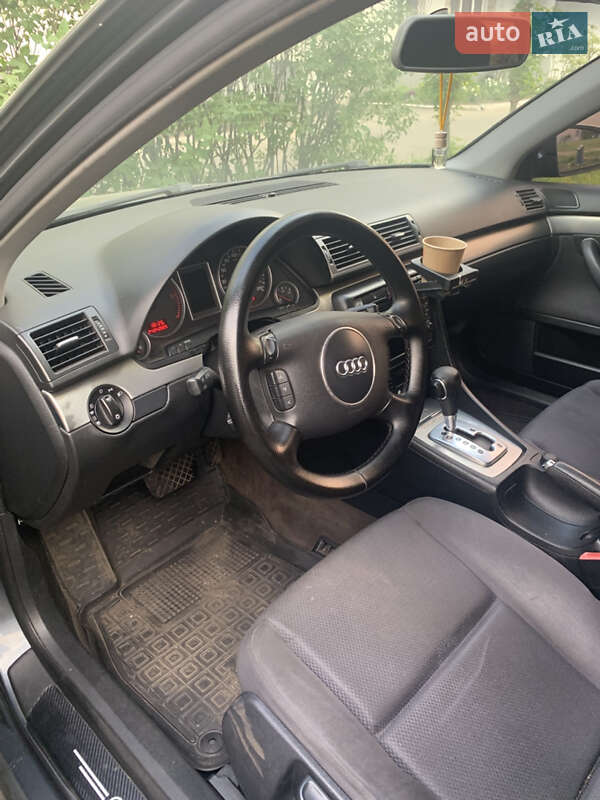 Универсал Audi A4 2003 в Киеве фото 10 Универсал Audi A4 2003 в Киеве