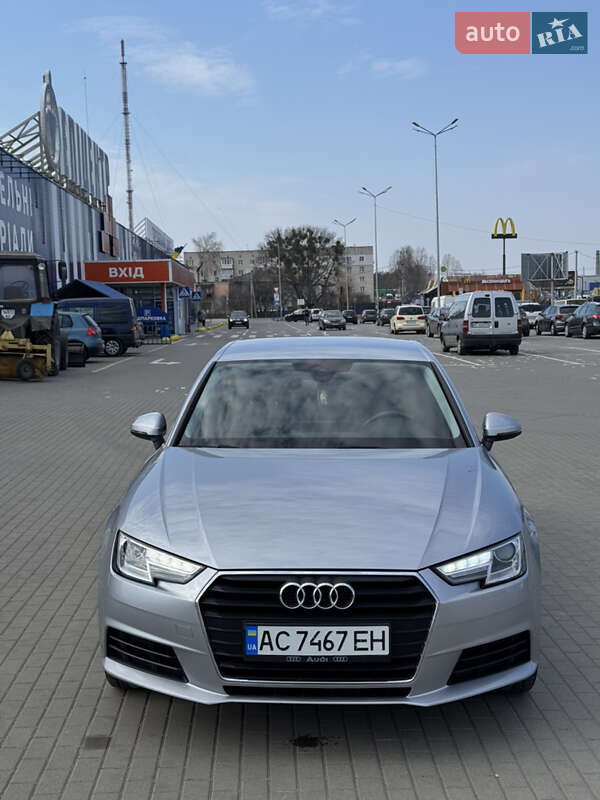 Седан Audi A4 2016 в Ковеле