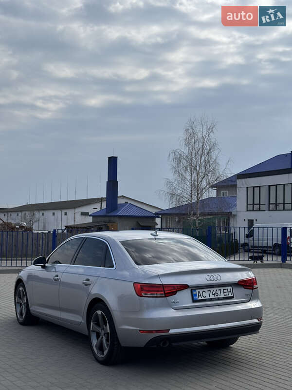 Седан Audi A4 2016 в Ковеле