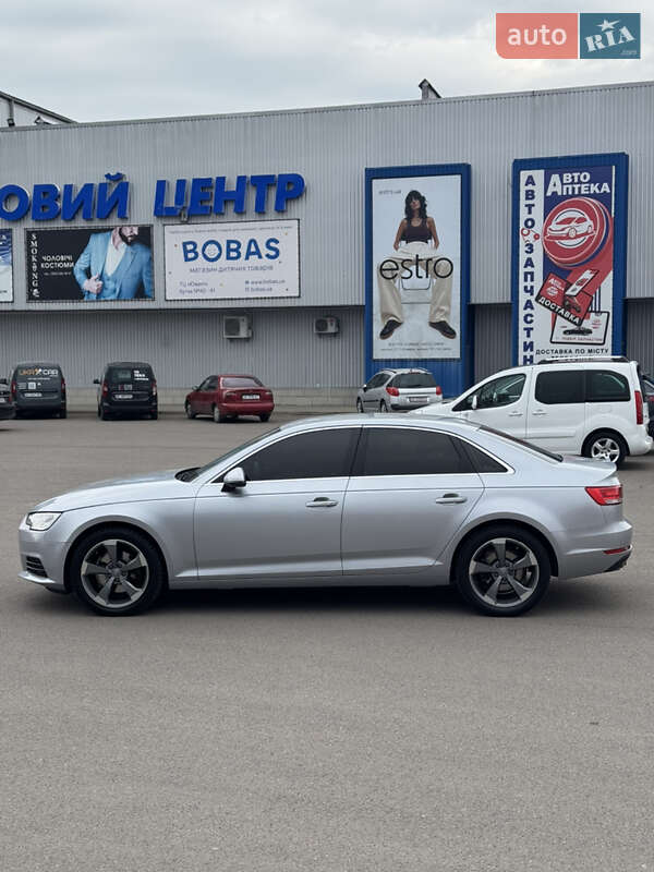 Седан Audi A4 2016 в Ковеле