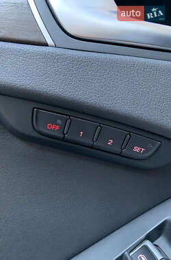 Седан Audi A4 2015 в 