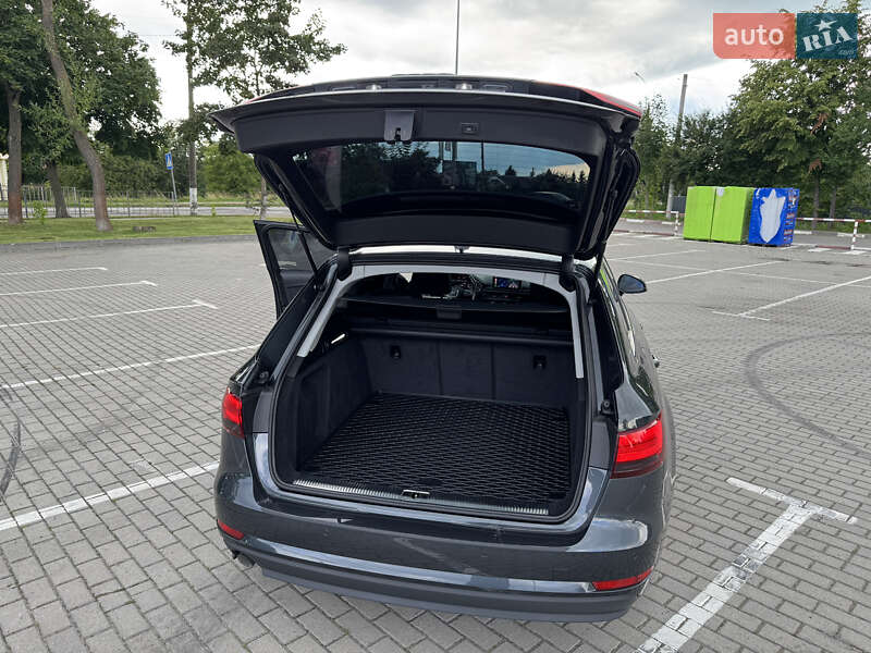 Универсал Audi A4 2017 в Коломые