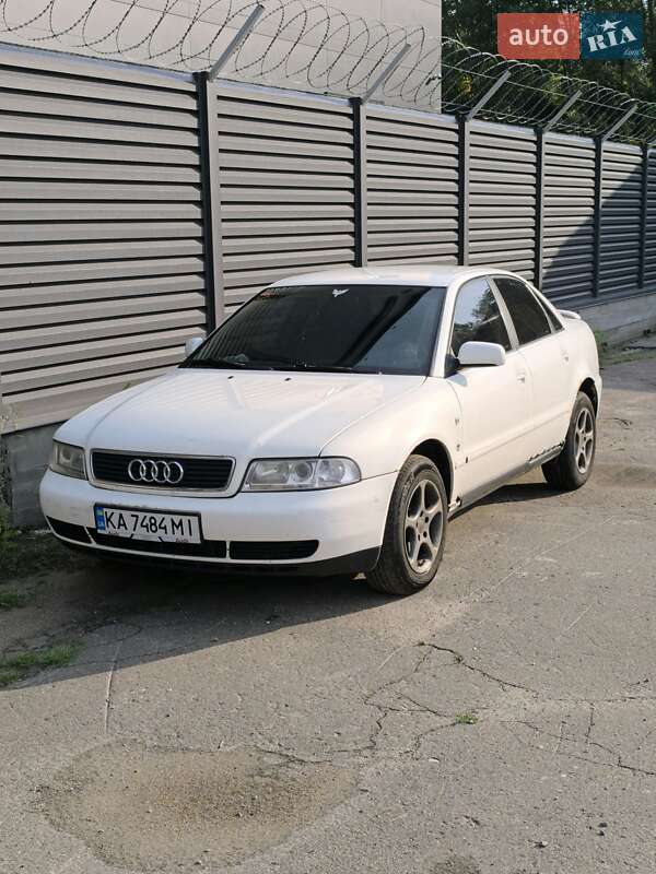 Audi A4 1998