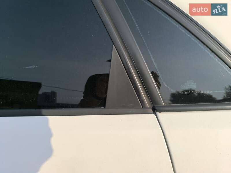 Седан Audi A4 1998 в Києві фото 17 Седан Audi A4 1998 в Києві