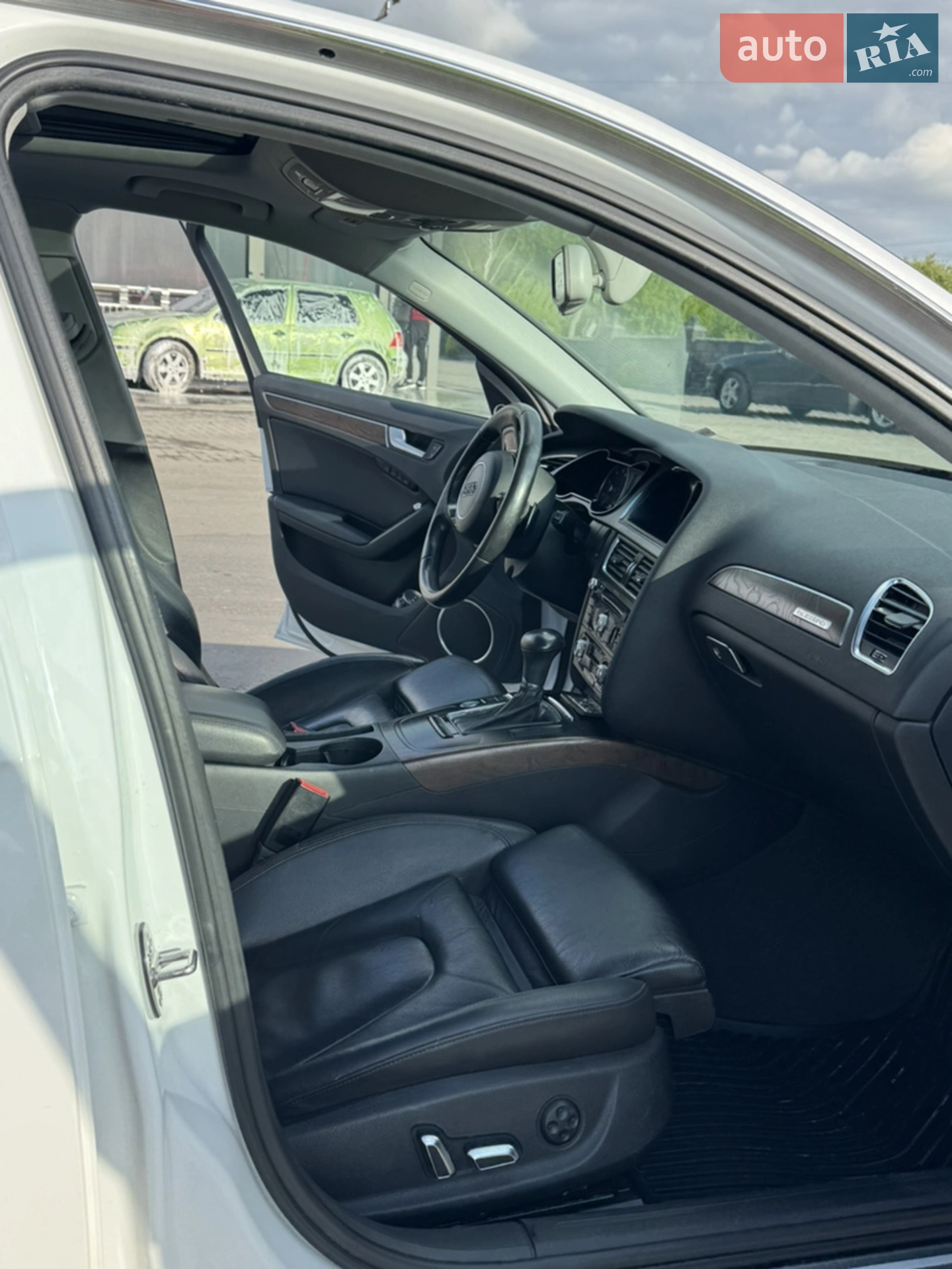 2012 Audi A4 - мініатюра 15