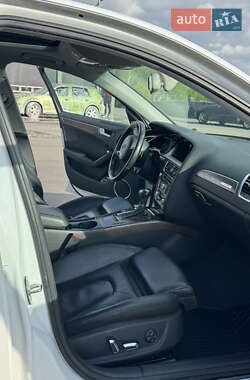 Седан Audi A4 2012 в 