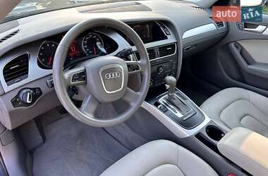 Седан Audi A4 2011 в 