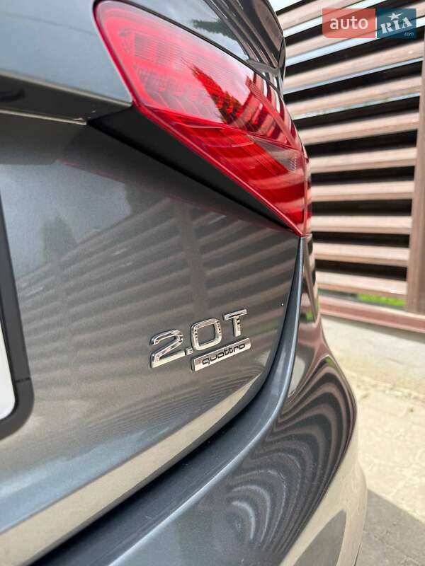 Седан Audi A4 2014 в Львове