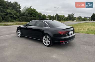 Седан Audi A4 2017 в 