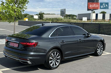 Седан Audi A4 2021 в 