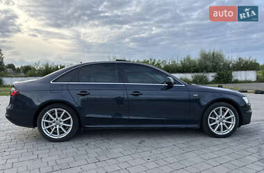 Седан Audi A4 2014 в Львові