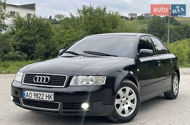 Седан Audi A4 2001 в Турці
