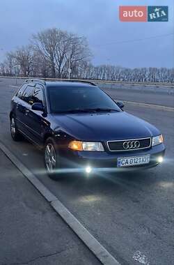 Универсал Audi A4 1999 в 